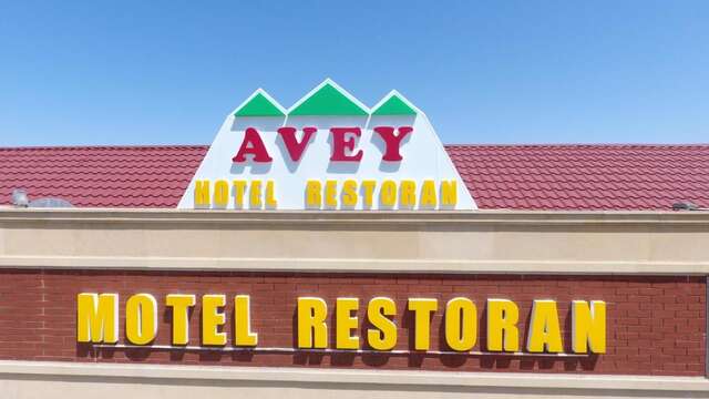 Мотели Avey Motel & Restaurant Qazaxbǝyli-6